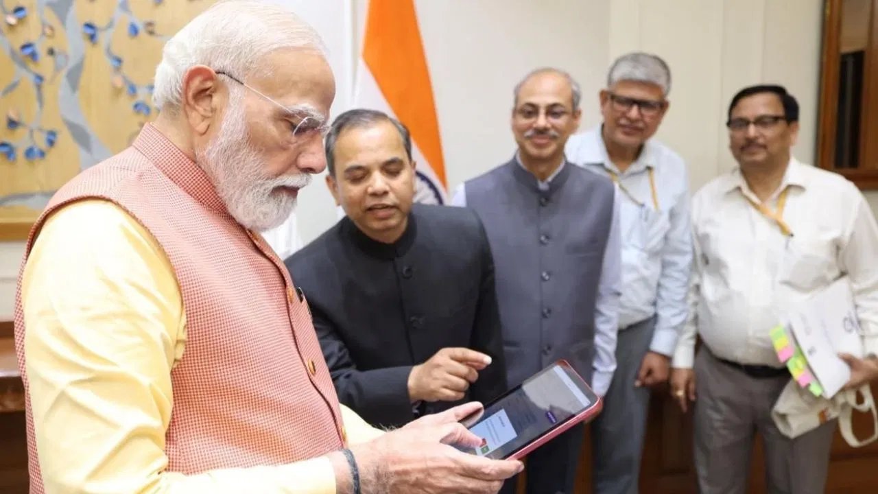 जनगणना-2027 का पहला चरण शुरू, राष्ट्रपति, पीएम और शाह ने स्व-गणना प्रक्रिया में लिया हिस्सा; घर बैठे ऐसे होगा पंजीकरण